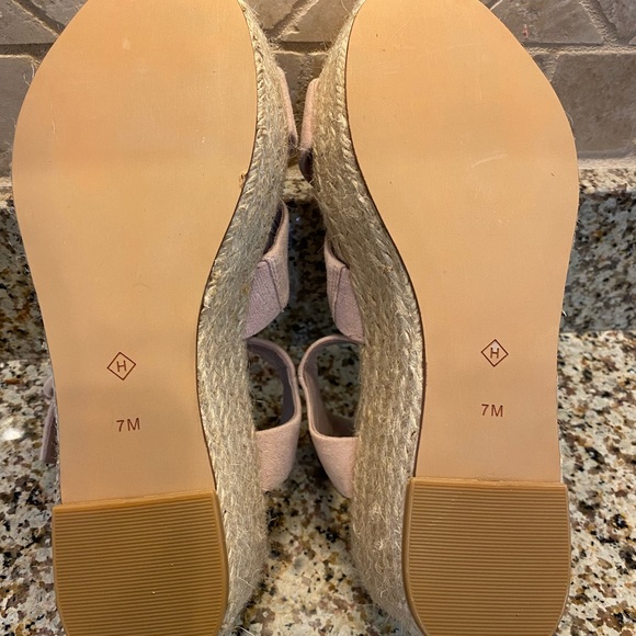 Halogen pink/blush sandals - Picture 4 of 4